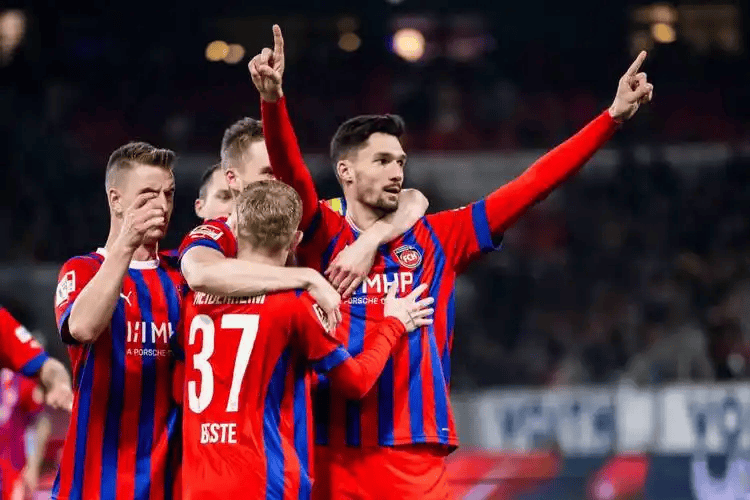 美因茨VS海登海姆：德甲赛场的攻防博弈